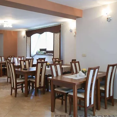 Krystian 3* مورزاسيخله