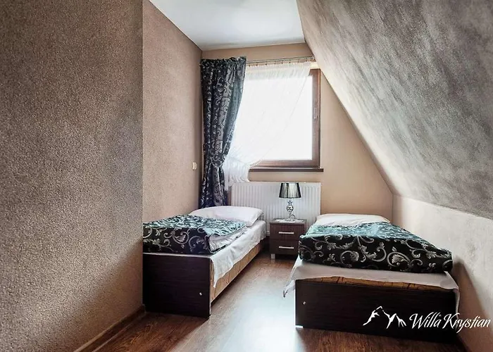 Krystian Couette-café 3*