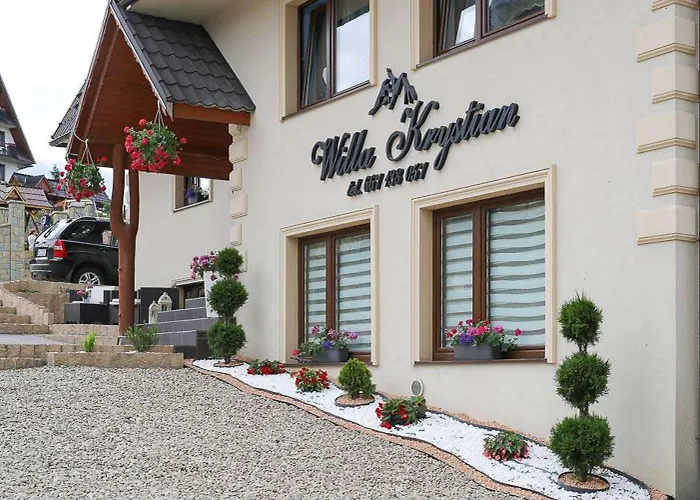 Krystian Couette-café 3*